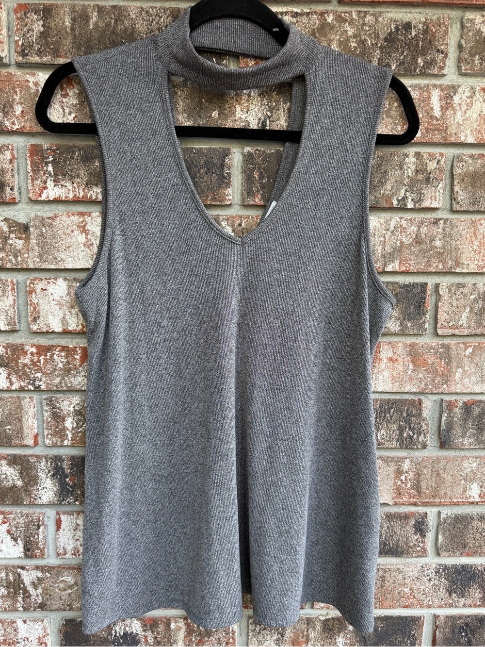 NWT Gray Sleeveless Mock Neck Top with Keyhole